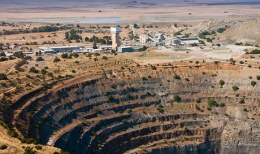 Petra_Diamonds_koffiefontein-mine-in-south-africa
