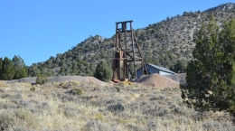 Die Mountain View-Mine in Nevada. Im Hintergrund Lone Mountain; Foto NEvada Zinc